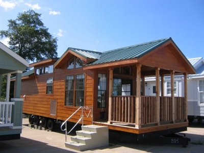 木塑材料為何能在室內裝飾材料和家居行業發揮作用? 木塑材料為何能在室內裝飾材料和家居行業發揮作用?